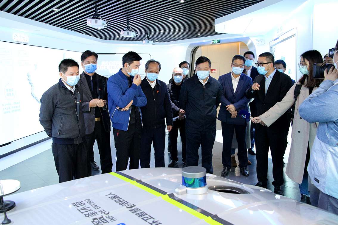 佛山市市长朱伟率队视察指导NG娱乐环境复工抗疫工作，多款环卫消毒设备助力全国抗疫获赞！