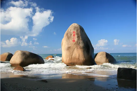 化身蓝海卫士，守护三亚海滨丨NG娱乐环境首个“海域保洁”项目正式签约进场